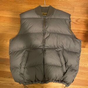 New Eddie Bauer Vest